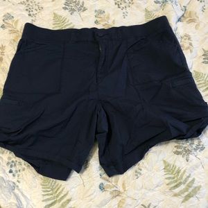NWOT- navy shorts